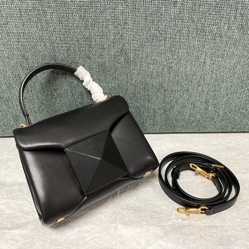 Valentino Shoulder Tote Bags VA1187S black gold buckle